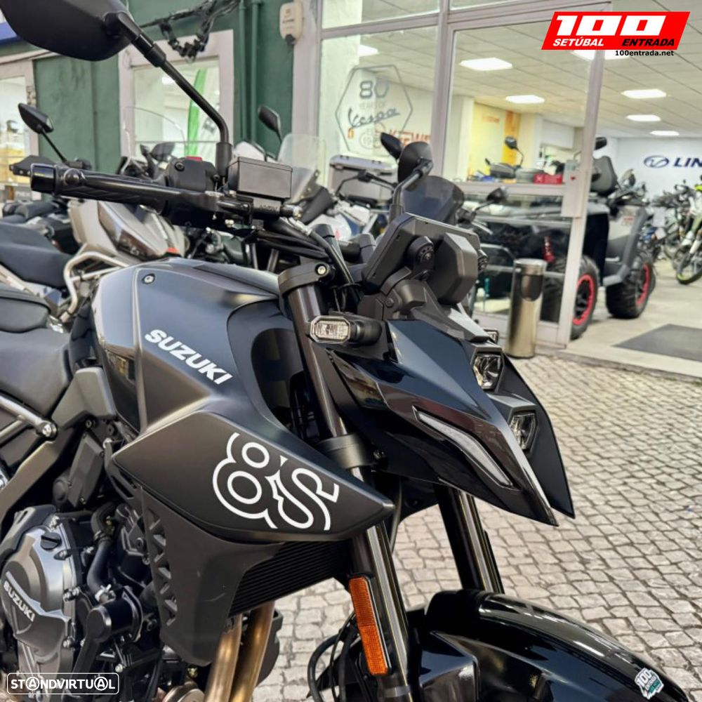 Suzuki GSX 800 S - 11