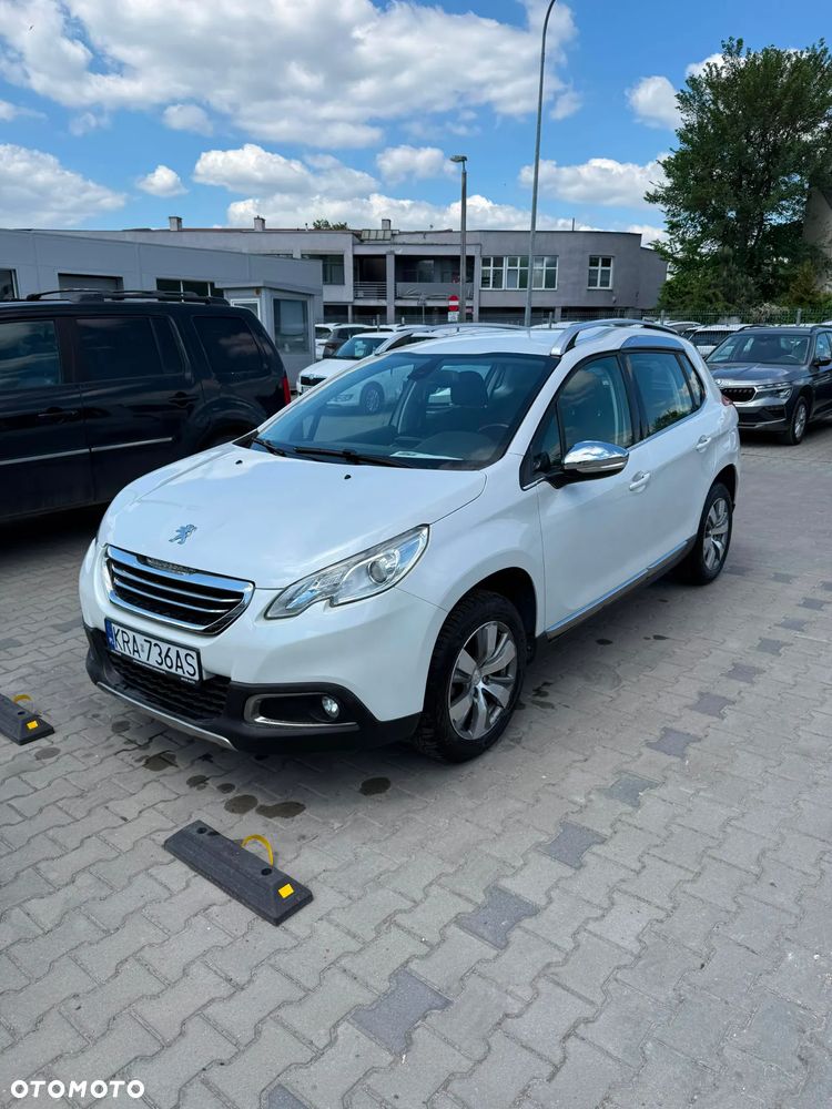 Peugeot 2008 1.2 Pure Tech Style - 2