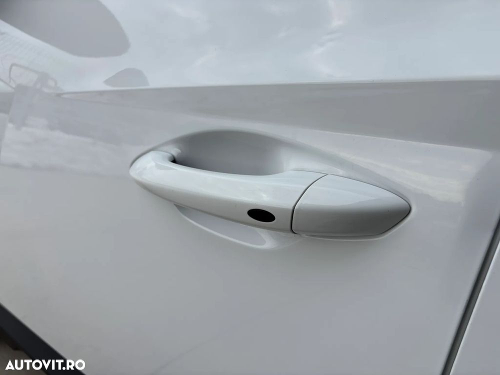 Hyundai Tucson 1.6 T-GDi 48V-Hybrid 2WD DCT Select - 12