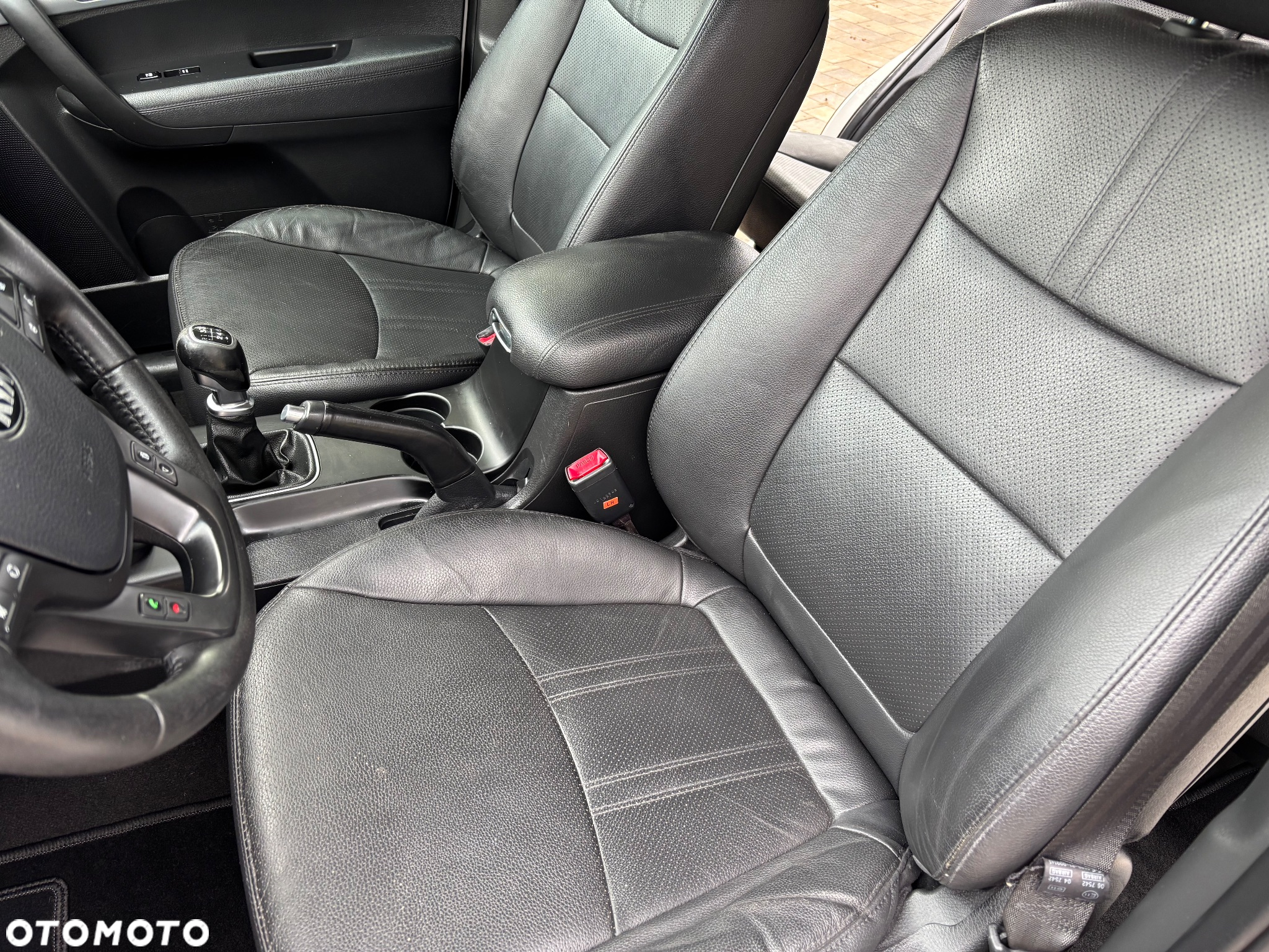 Kia Sorento 2.0 CRDI M 7os - 39