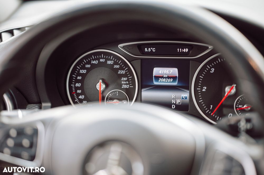 Mercedes-Benz A 200 d 4MATIC Aut. - 5