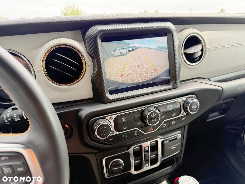 Jeep Wrangler Unlimited 2.0 Turbo PHEV 4xe Sahara - 9
