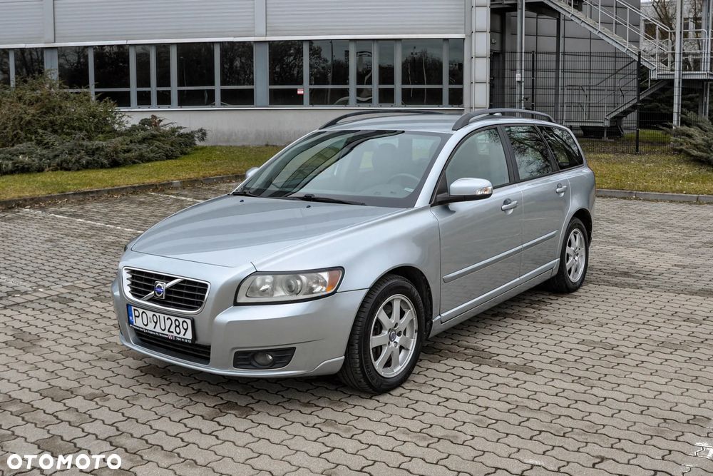 Volvo V50