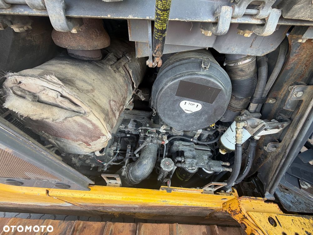 Komatsu D65PX-15 - 17