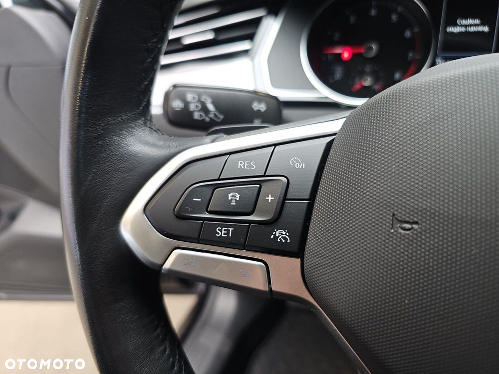 Volkswagen Passat Variant 1.5 TSI EVO Business DSG - 14