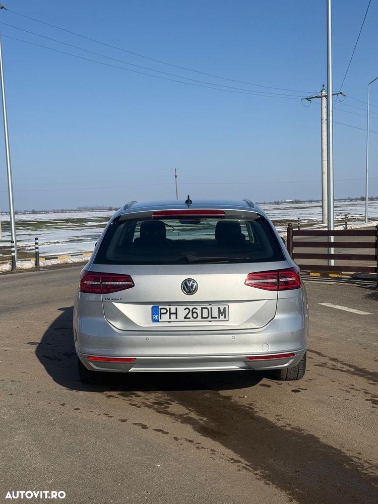 Volkswagen Passat 2.0 TDI SCR DSG Comfortline - 7