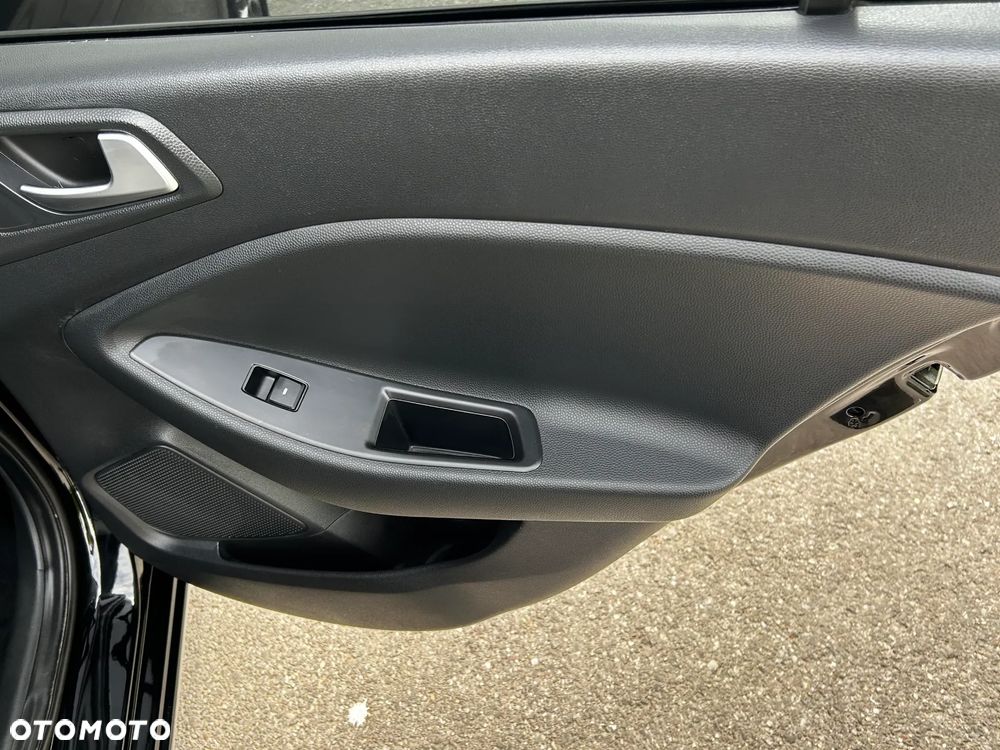 Hyundai i20 1.2 Passion Plus - 13
