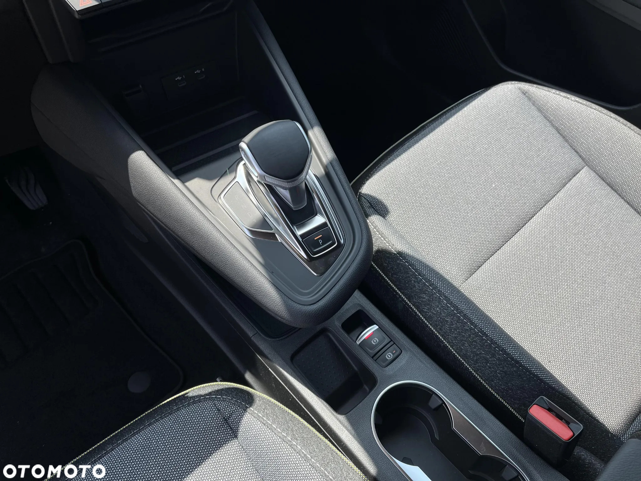 Mitsubishi ASX 1.3 mHEV Intense Style Cold DCT - 10