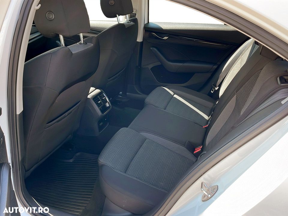 Skoda Octavia - 18