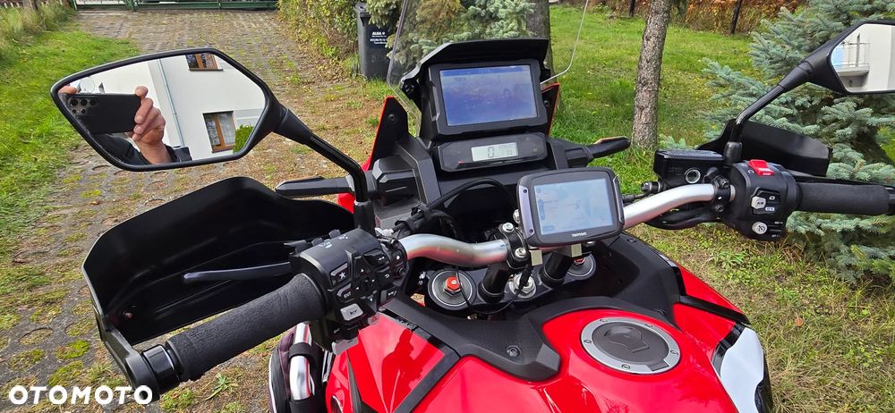 Honda CRF - 9