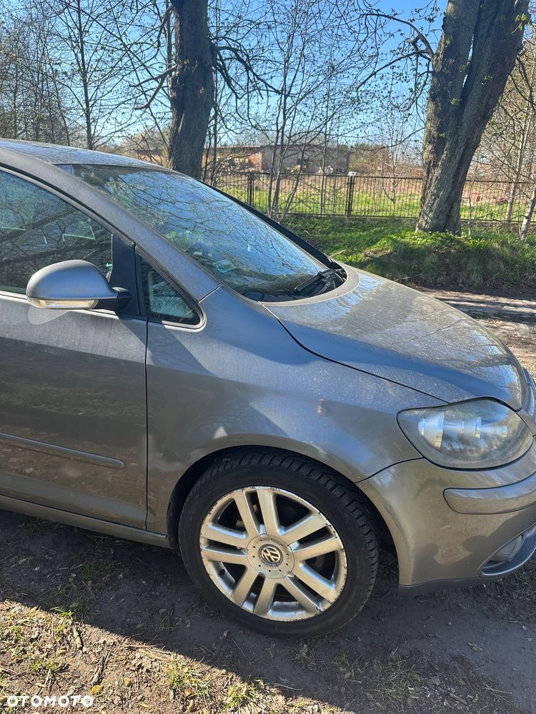 Volkswagen Golf Plus 2.0 TDI Comfortline - 9