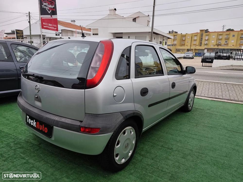 Opel Corsa 1.2 16V Confort - 6