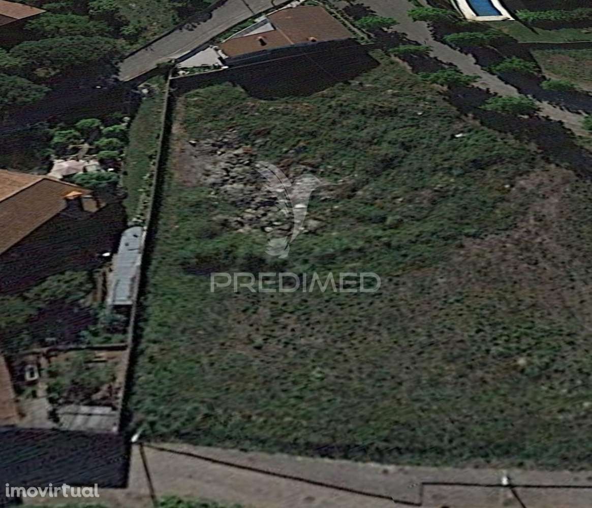 Lote Terreno Moradia - Grande imagem: 2/3