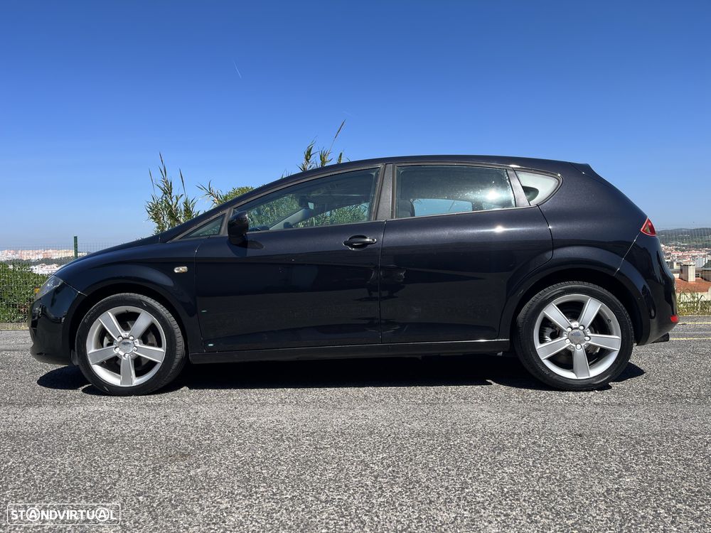 SEAT Leon 2.0 TDI DPF DSG FR - 2