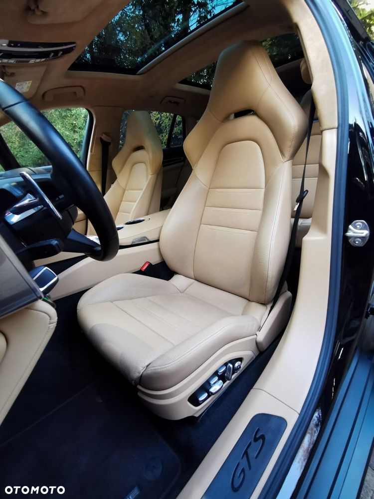 Porsche Panamera GTS - 6