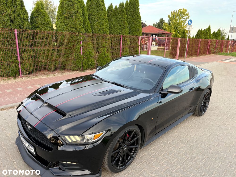 Ford Mustang 3.7 V6 Premium - 12