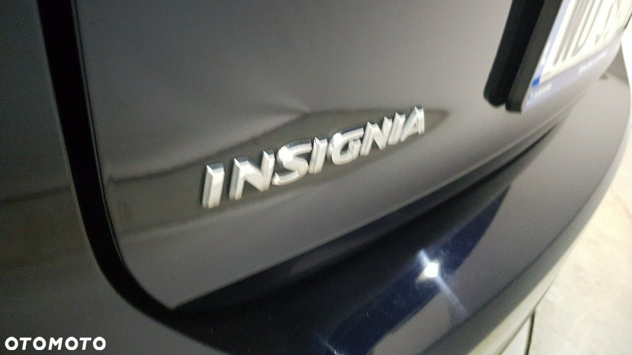 Opel Insignia - 17