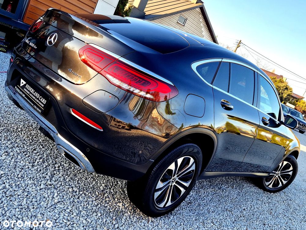 Mercedes-Benz GLC GLC-Coupe 300 de 4Matic 9G-TRONIC Exclusive - 34