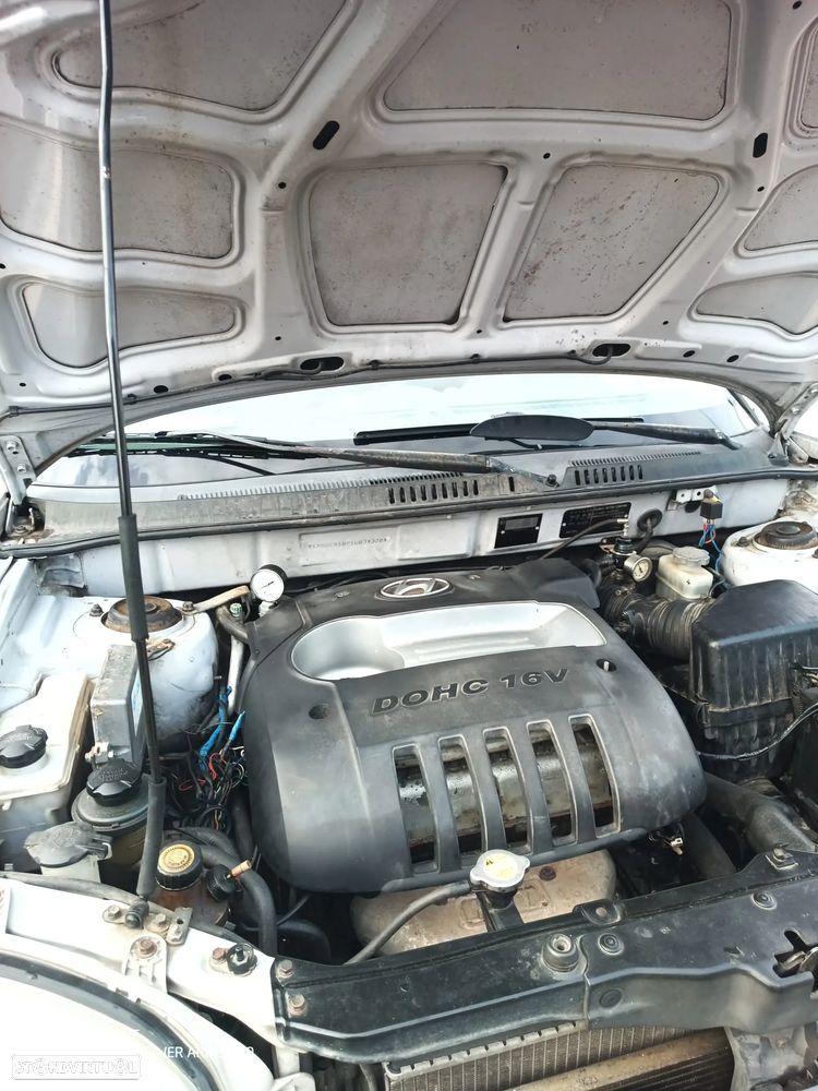 Hyundai Santa Fe 2.4 Family 4WD - 10