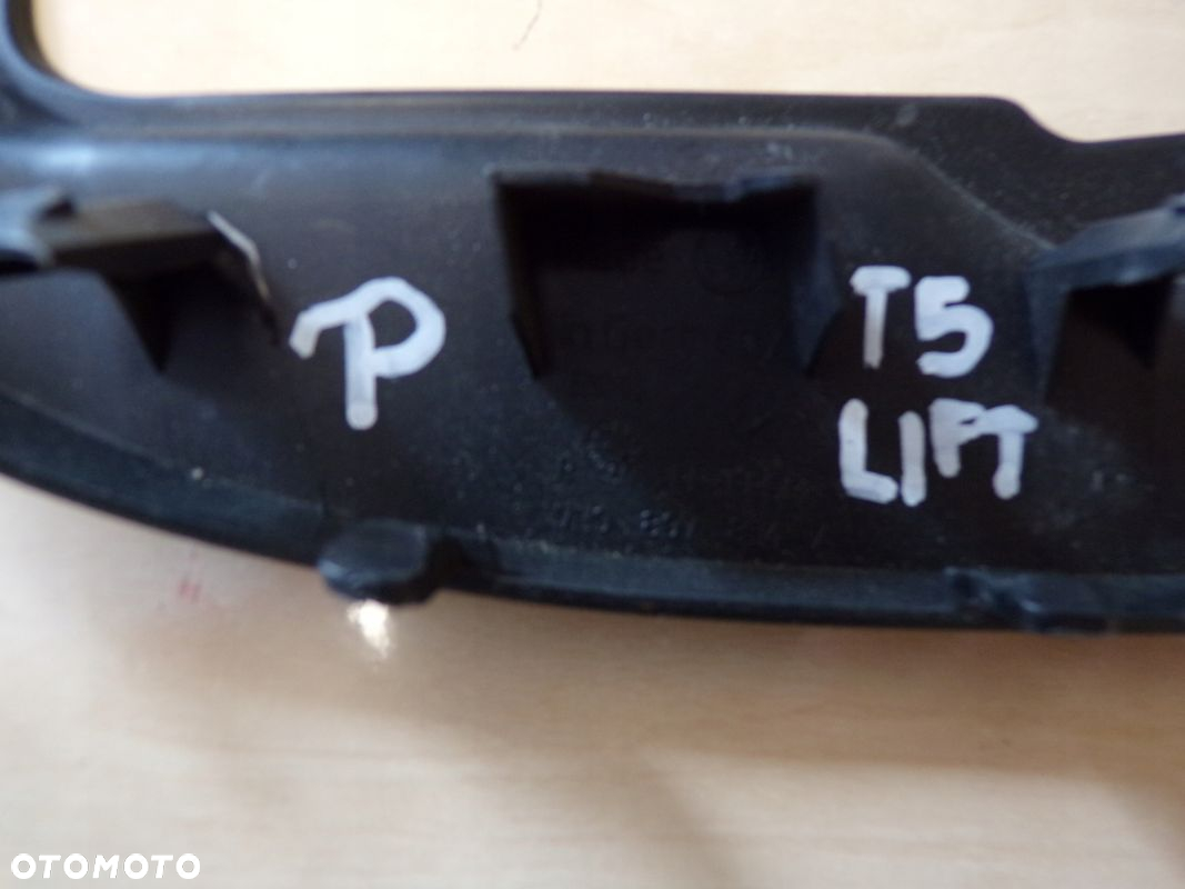 VW T5 TRANSPORTER 03- NAKŁADKA ZAŚLEPKA PRAWA NA TYLNY ZDERZAK - 3