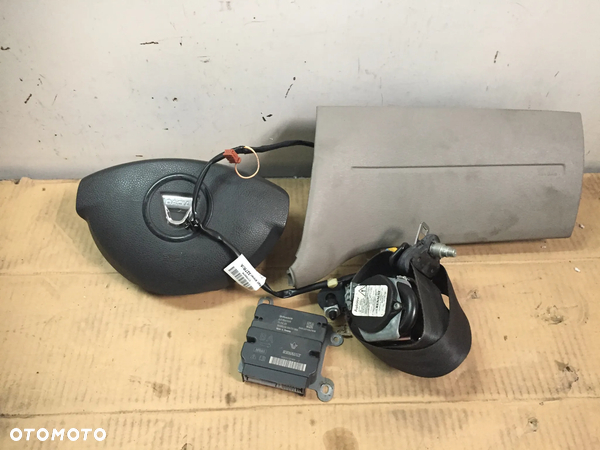 DACIA DOKKER 13R PODUSZKA AIRBAG KIEROWCY + PASAŻERA + PAS