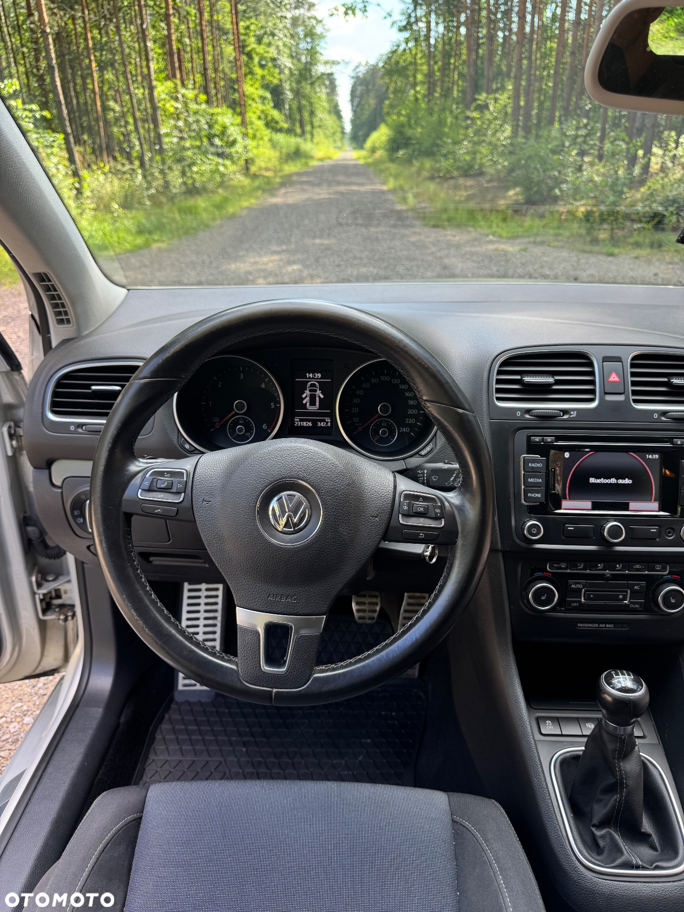 Volkswagen Golf - 15