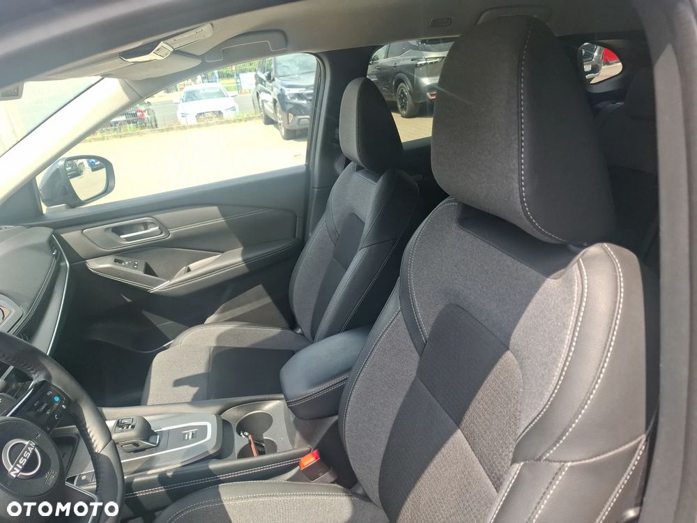 Nissan Qashqai 1.3 DIG-T MHEV N-Connecta Xtronic - 12