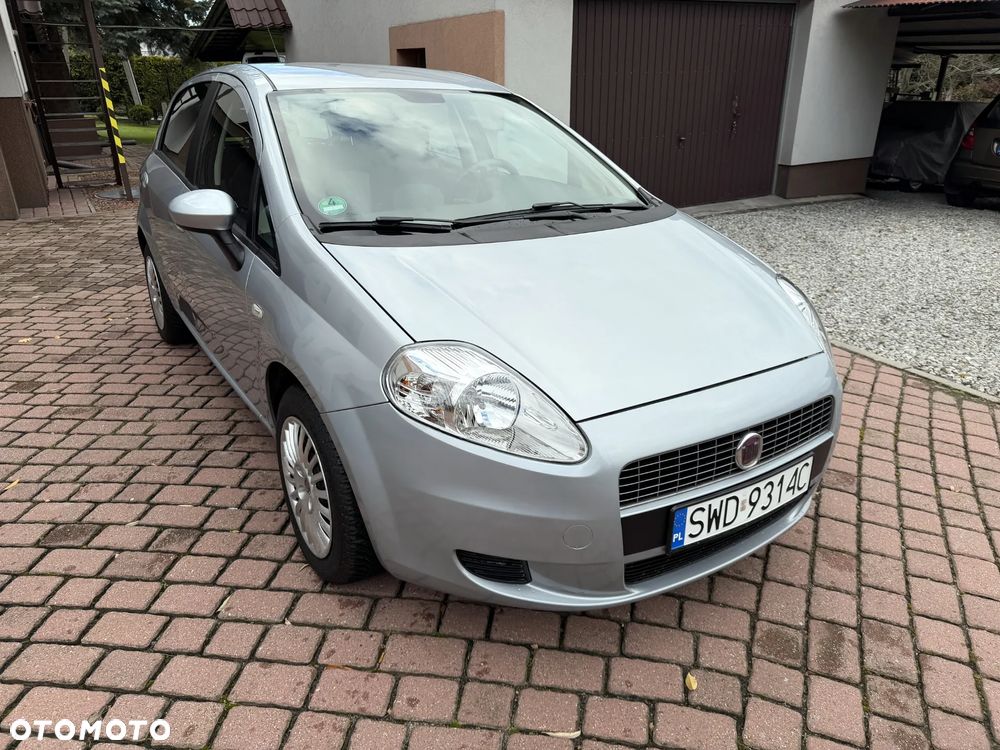 Fiat Grande Punto 1.2 8V Dynamic - 4