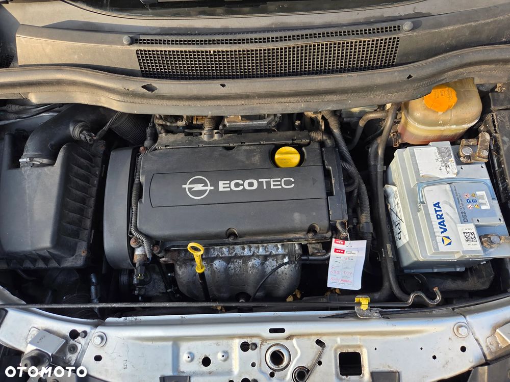 Opel Zafira 1.6 - 19
