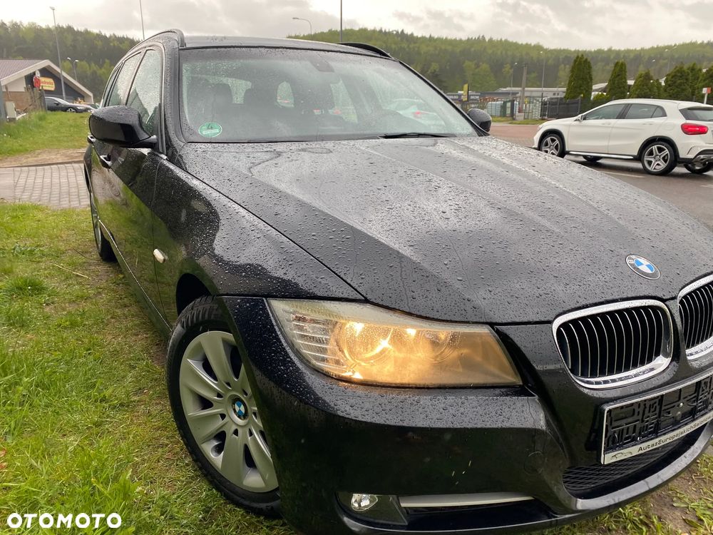 BMW Seria 3 316d - 13