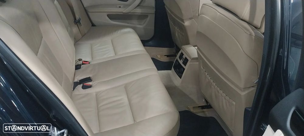 BMW 530 - 12