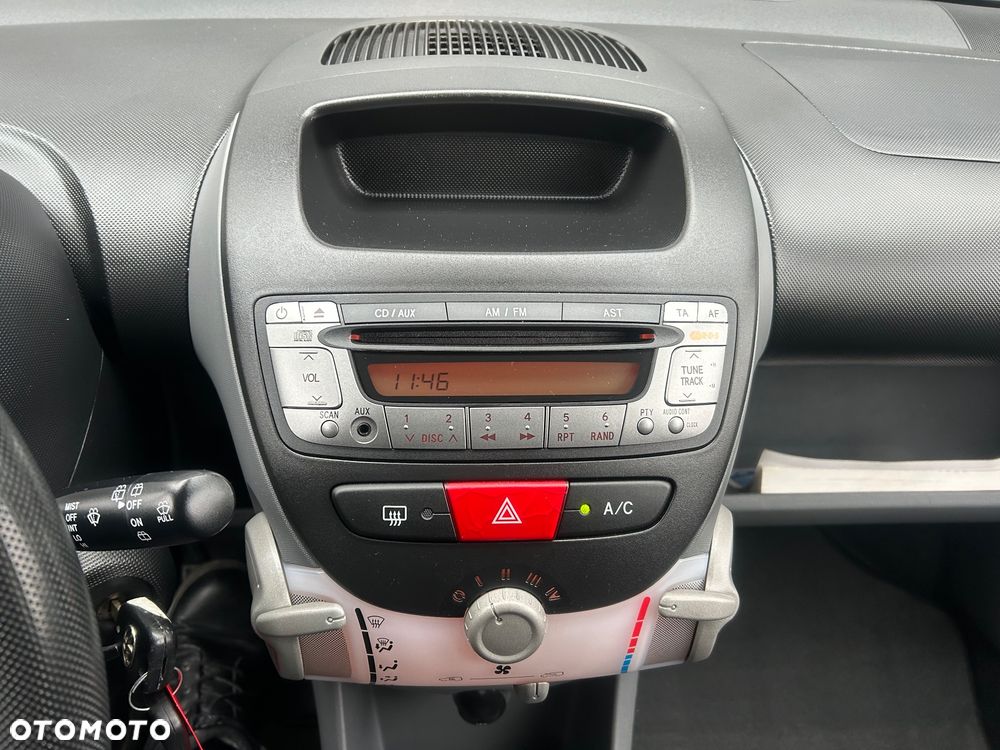 Toyota Aygo City - 33
