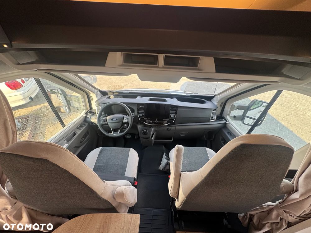 Ford Chausson 627 Titanium Line - 16