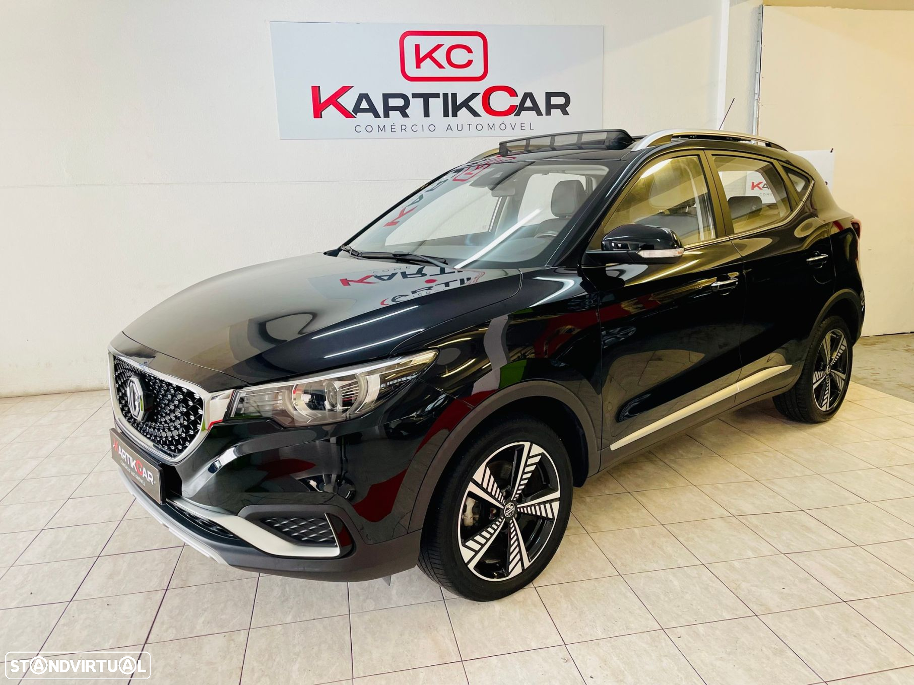 MG ZS EV 44.5 kWh Luxury - 3