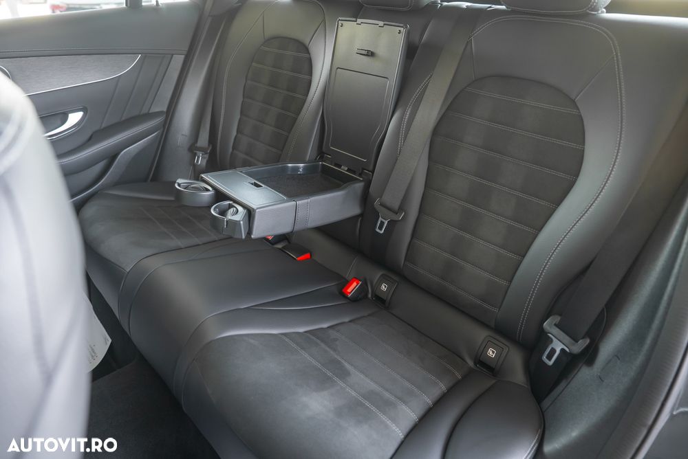 Mercedes-Benz GLC 300 de 4Matic 9G-TRONIC - 28