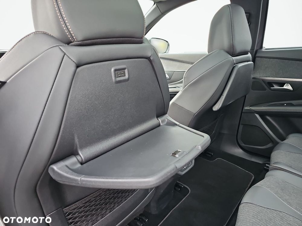 Peugeot 5008 1.6 PureTech GT Line S&S EAT8 - 27