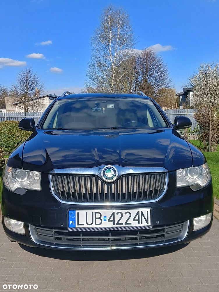 Skoda Superb 2.0 TDI DSG Elegance - 3