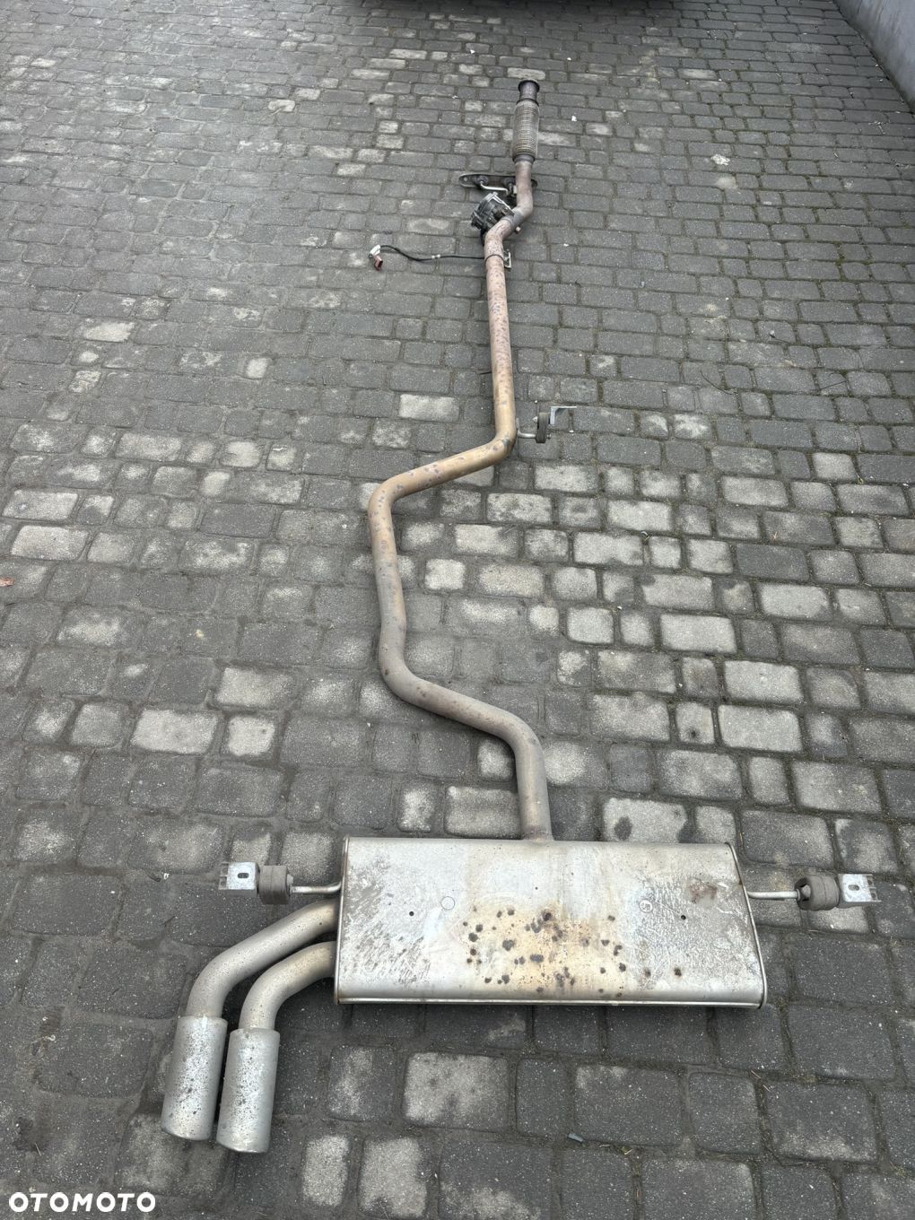 WYDECH TŁUMIK Z PRZEPUSTNICA 2.0 TDI HB VW GOLF Audi A3 8V 0V4 5Q6 253 611 C - 1
