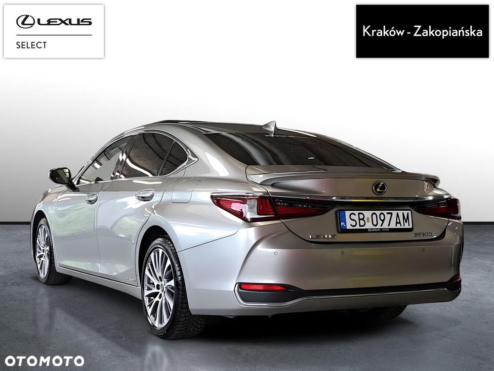 Lexus ES 300h Business Edition - 8