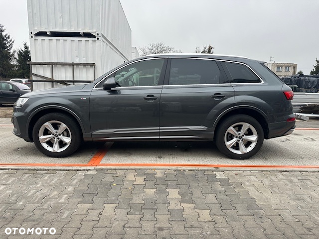 Audi Q7 - 8