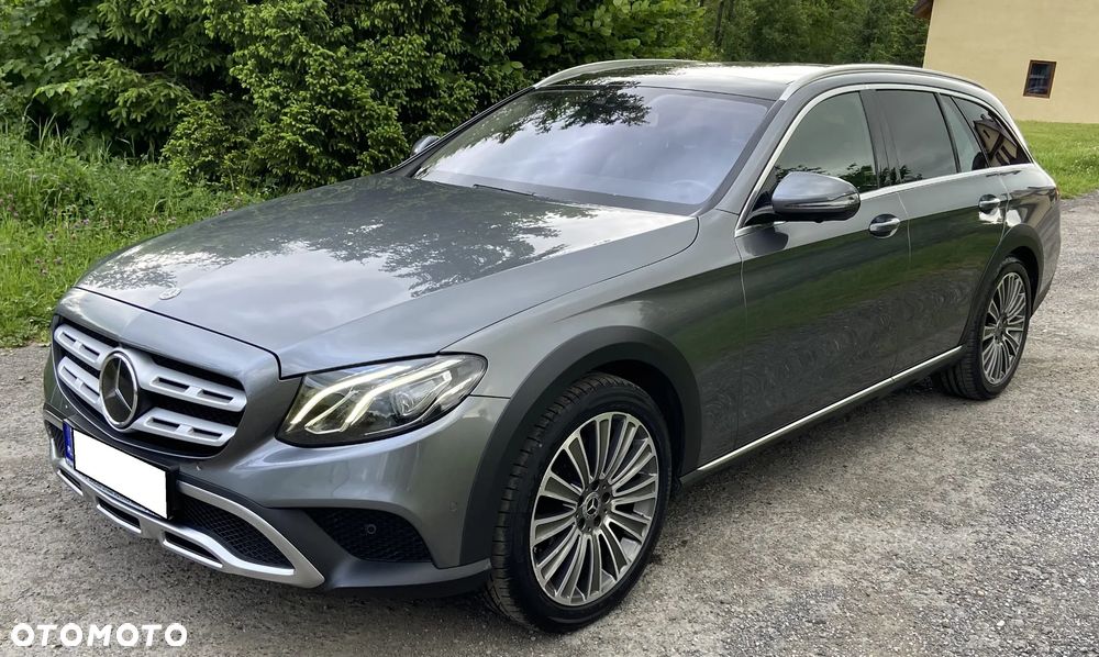 Mercedes-Benz Klasa E 220 d 4-Matic All-Terrain - 1