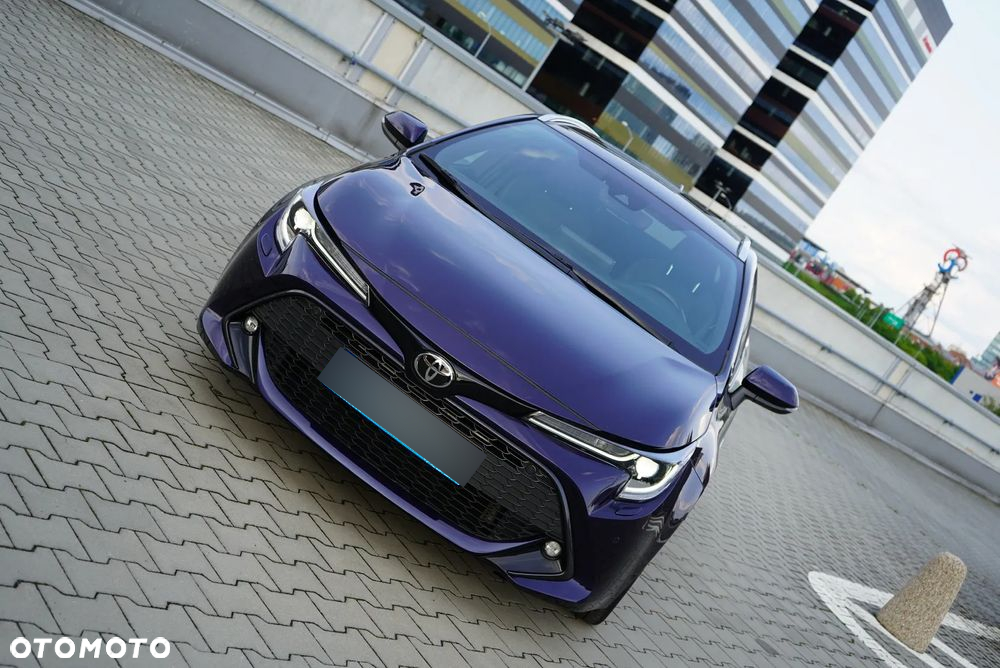Toyota Corolla 2.0 Hybrid Style - 2