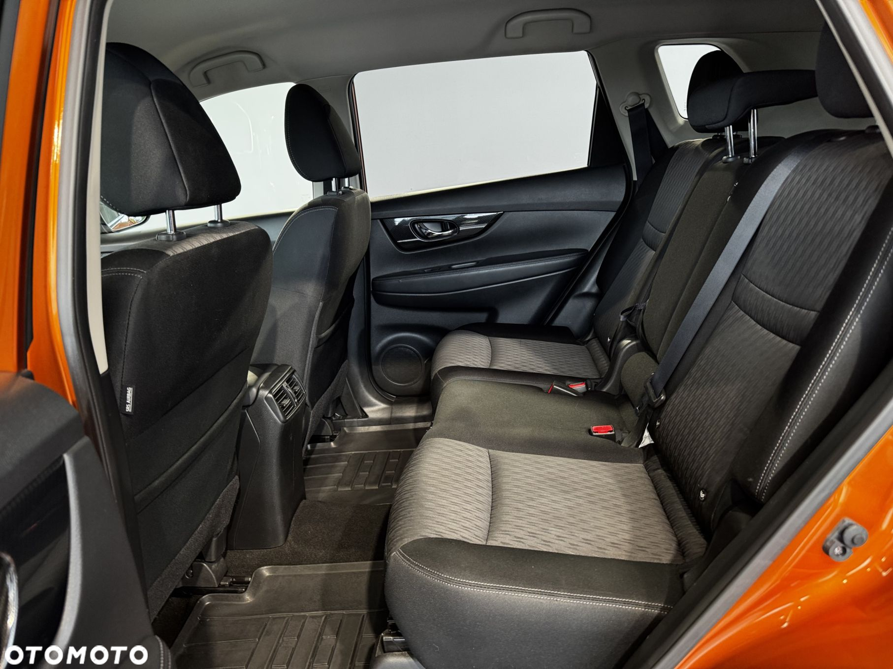 Nissan X-Trail - 14
