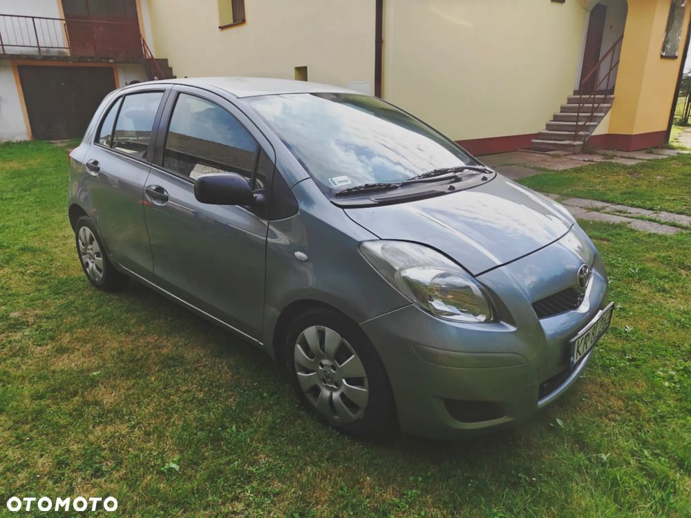 Toyota Yaris 1.4 D-4D Luna EU5 - 5
