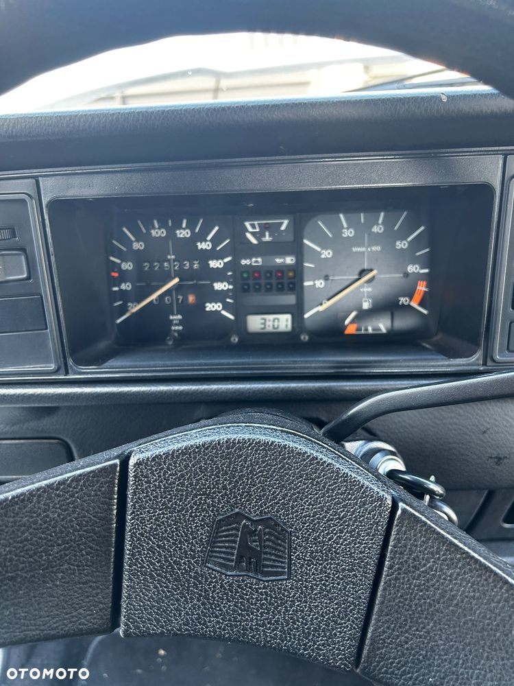 Volkswagen Golf - 15