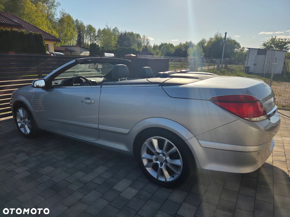 Opel Astra 1.6 Edition - 4