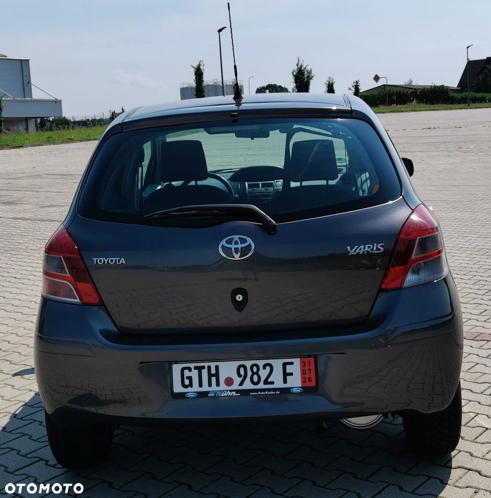 Toyota Yaris 1.33 Sol - 4