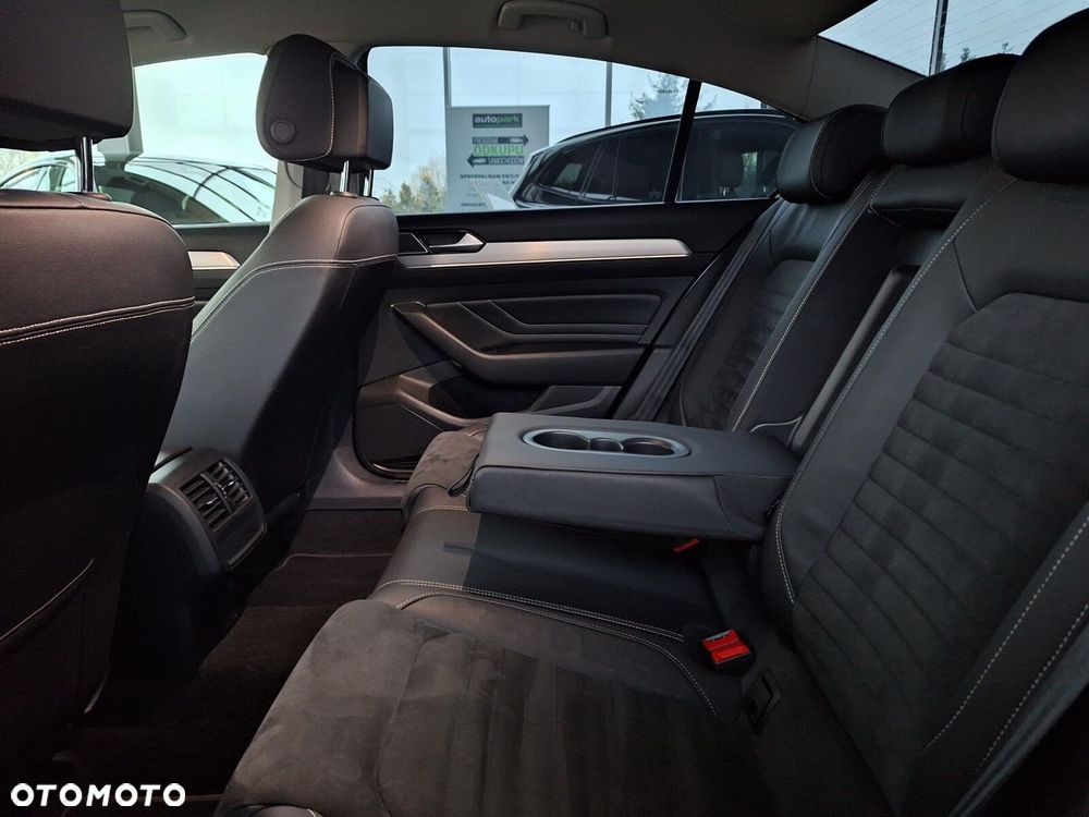 Volkswagen Passat 2.0 TSI Elegance DSG - 14