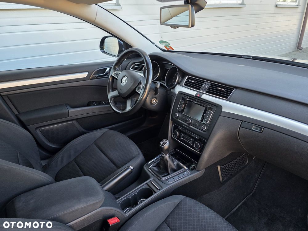 Skoda Superb 1.6 TDI Ambition Greenline - 25