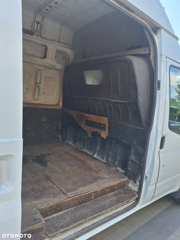 Ford Transit - 8